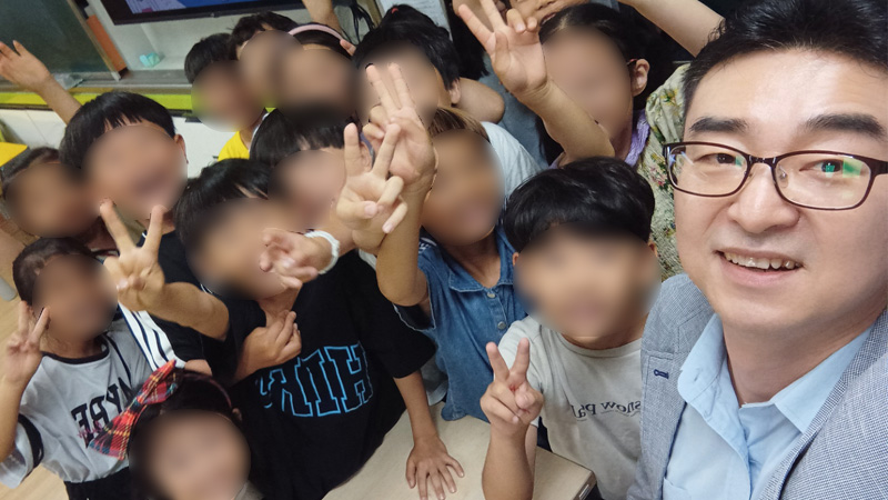 contact-img Blog002 08